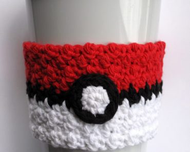 pokemon-pokeball-cozy-1