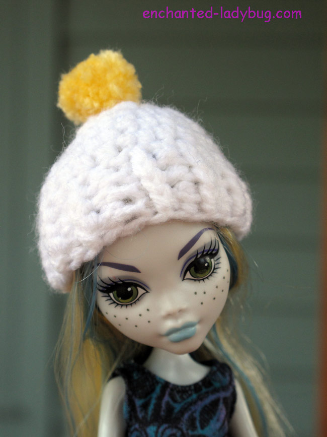 Free Crochet Monster High Doll Pom Pom Hat Pattern