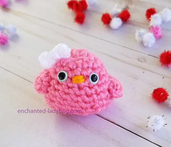 Valentine's Day Crochet Amigurumi Cat and Bird 